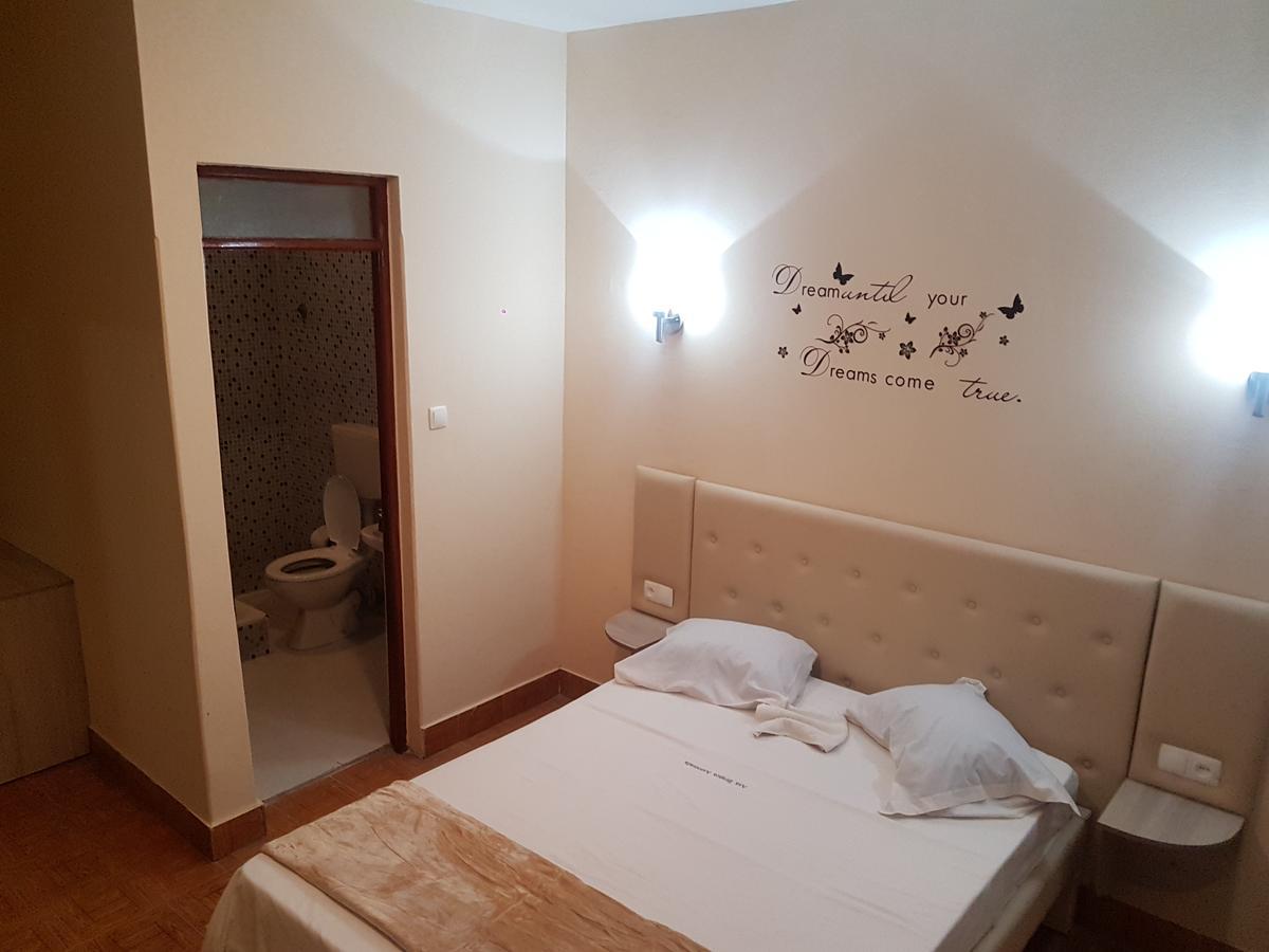 Pensao Asa Branca Hotel Assomada Ngoại thất bức ảnh
